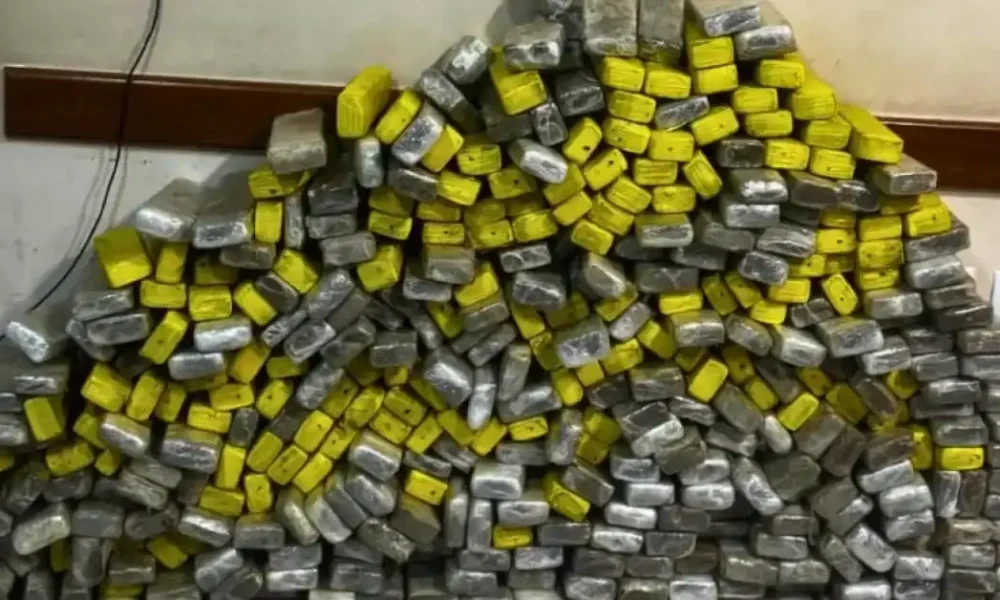 Polícia Realiza Apreensão de Drogas em Eunápolis