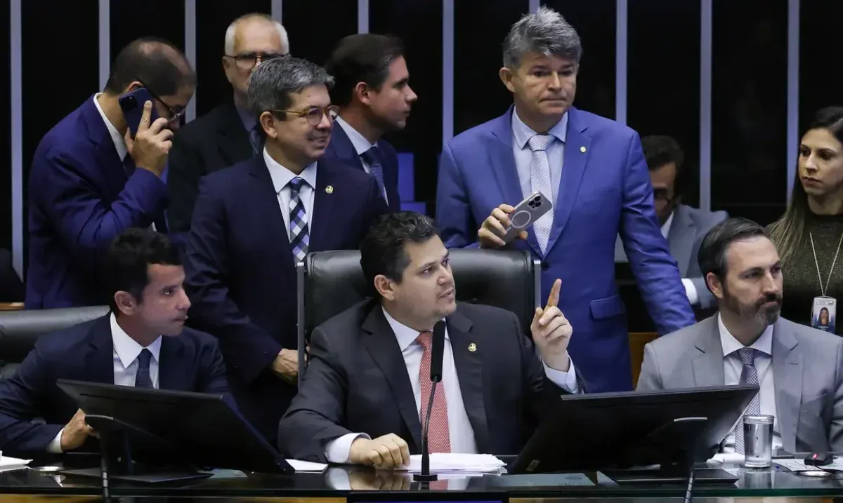 Políticos no congresso