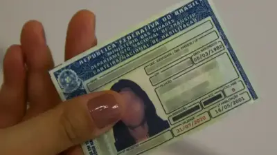 Fraudes com documentos disparam no Brasil com boom digital
