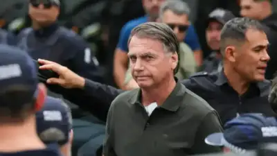Custódia de Bolsonaro é mantida após tentativa na tornozeleira