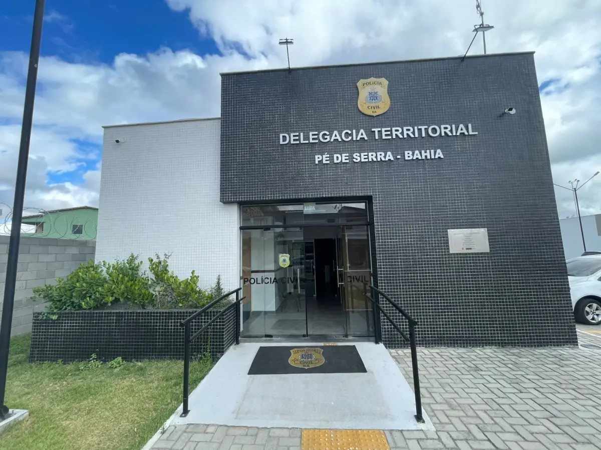 Fachada da Delegacia Territorial de Pé de Serra