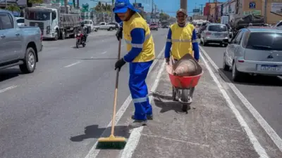 Lauro de Freitas encerra 2025 com foco em log&iacute;stica reversa e saneamento