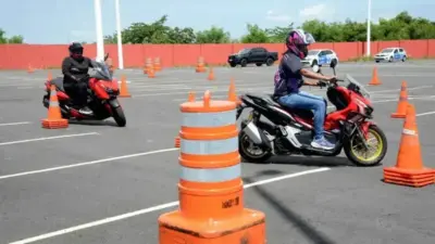 Salvador prioriza mulheres em curso gratuito de pilotagem seguro