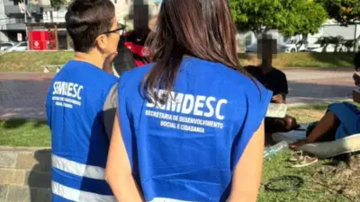 Abordagem social leva cuidado direto &agrave;s ruas de Lauro de Freitas