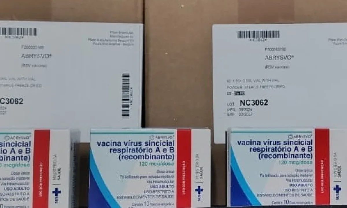 caixas de vacina contra o Vírus Sincicial Respiratório