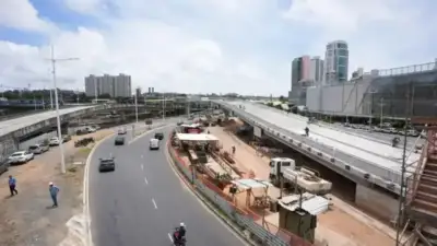 Linha gratuita de ônibus cobre falha do Metrô durante obras na ACM