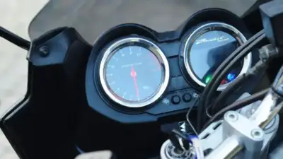 Nova regulamentação e kits para mototaxistas em Salvador