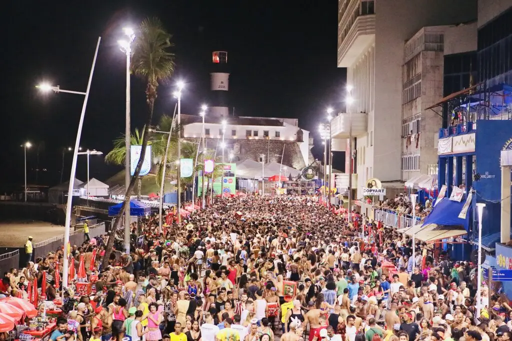 Mutidão no carnaval de Salvador Mutidão no carnaval de Salvador