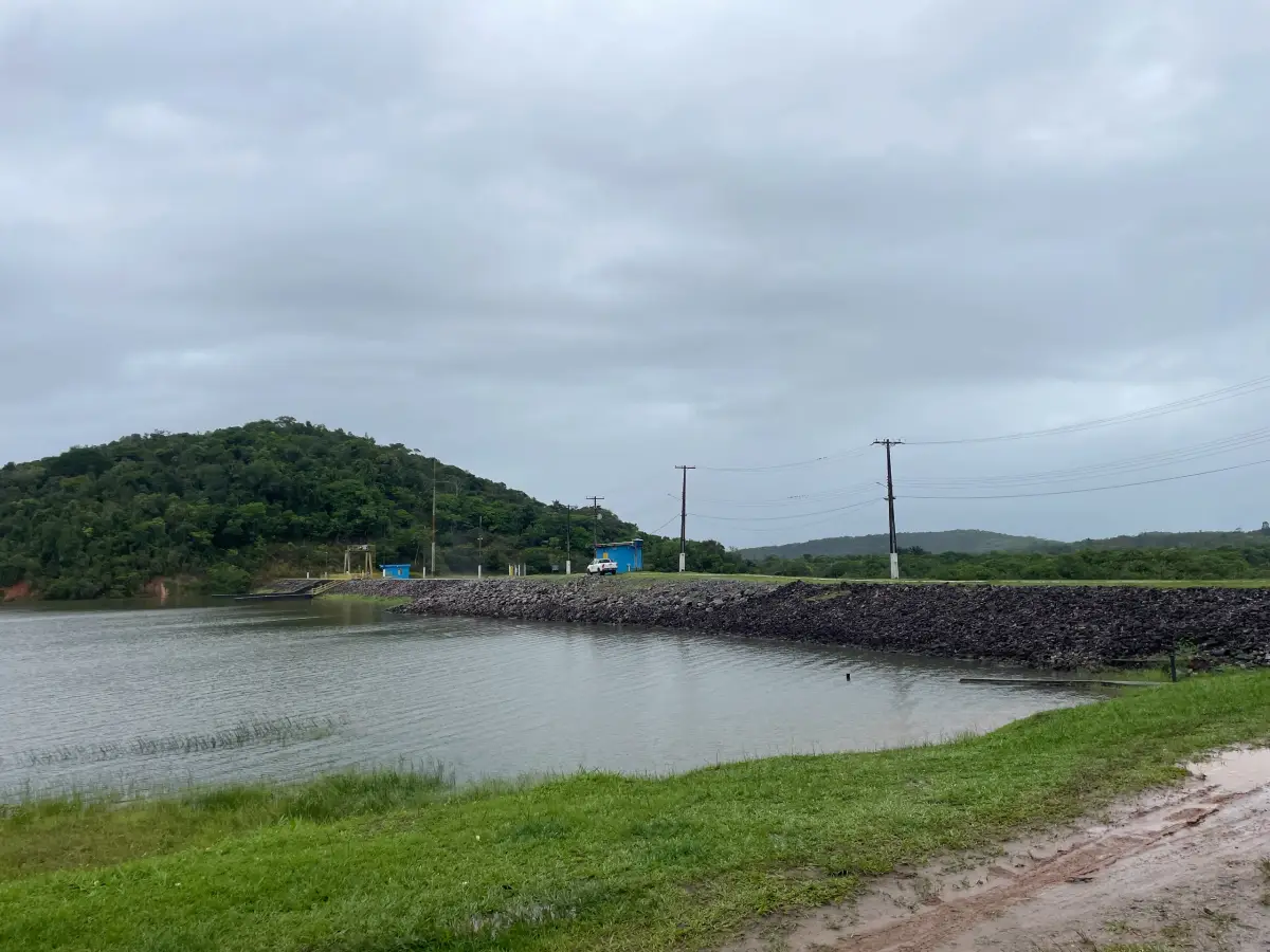 Barragem na Bahia Barragem na Bahia