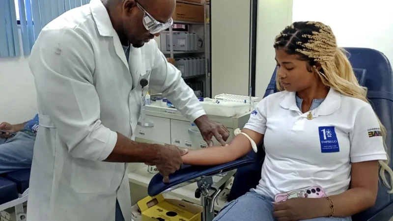 Mulher doando sangue