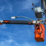 Iluminação de LED chega a Vilas do Atlântico e Pitangueiras