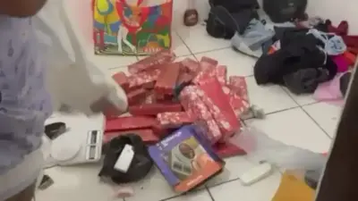 Pol&iacute;cia Civil prende casal com 30 quilos de maconha na Boca do Rio