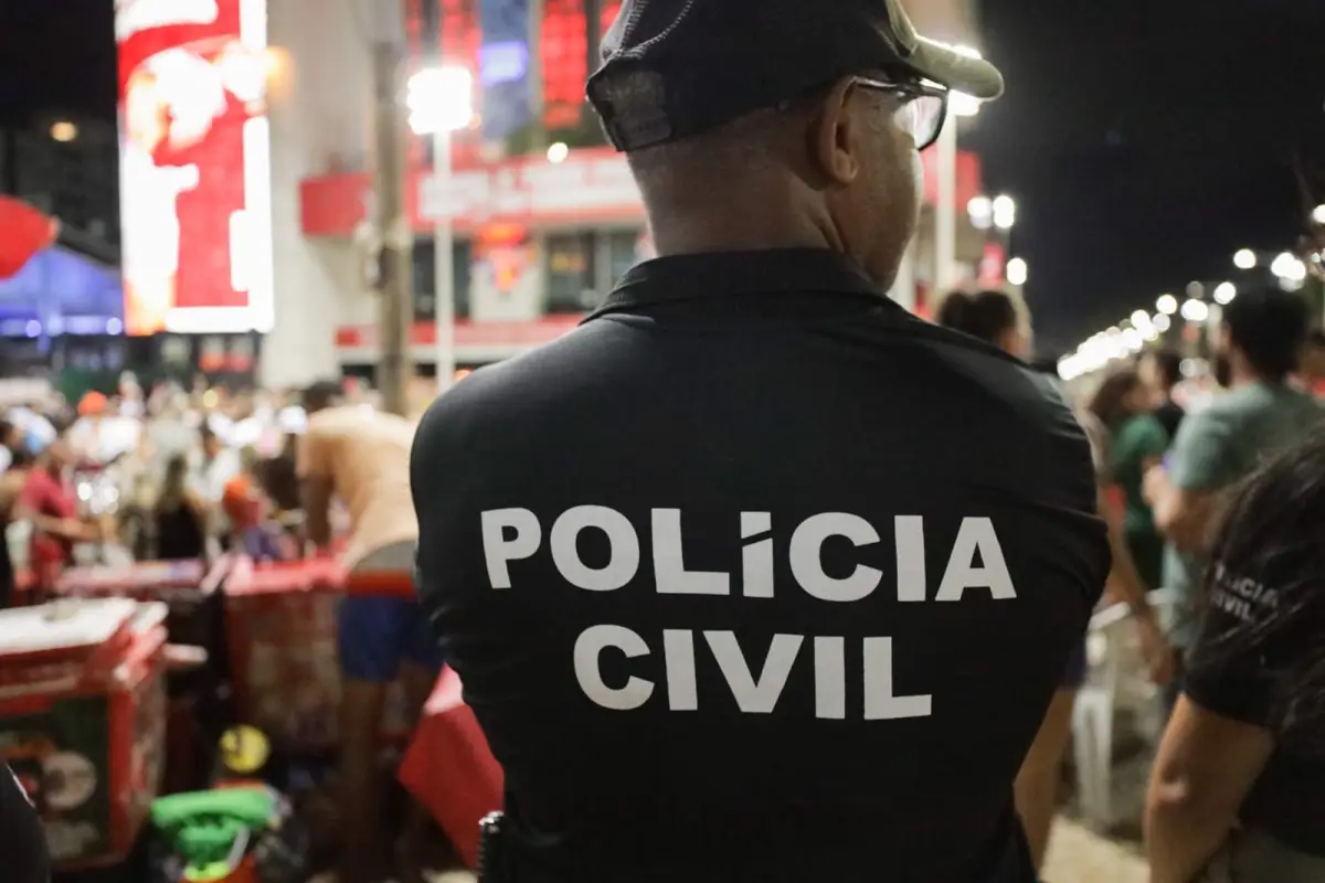 Policial civil no carnaval