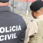 Polícia prende dupla com armas e celulares em Sento Sé