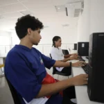 SEC regulamenta uso de Inteligência Artificial nas escolas estaduais