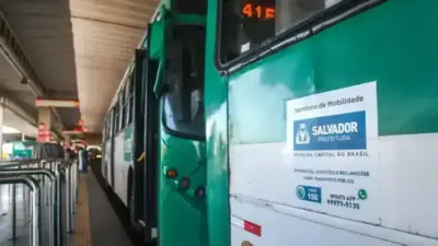 Terminais de &ocirc;nibus funcionam 24h durante o Carnaval