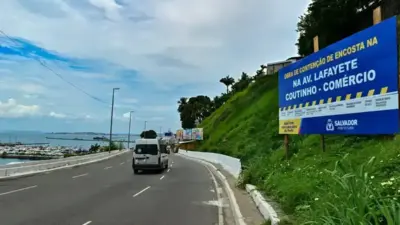 Avenida Contorno tem faixa interditada para obra de conten&ccedil;&atilde;o