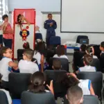 Guarda Civil de Salvador combate bullying com ações lúdicas em escolas