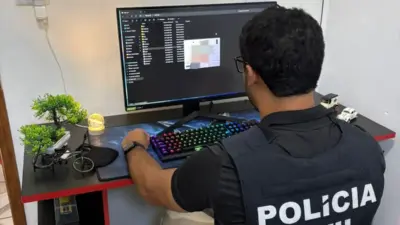 Candeias prende investigado por estupro de vulner&aacute;vel e pornografia infantil