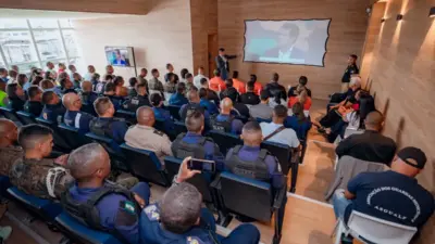 Substitui&ccedil;&atilde;o de tubula&ccedil;&atilde;o no Caji visa reduzir alagamentos em Lauro de Freitas