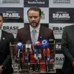 Acordo Brasil-EUA combate tráfico de armas e drogas com compartilhamento de dados