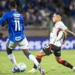 Vit&oacute;ria sofre apag&atilde;o e perde por 3 a 0 para o Cruzeiro no Mineir&atilde;o