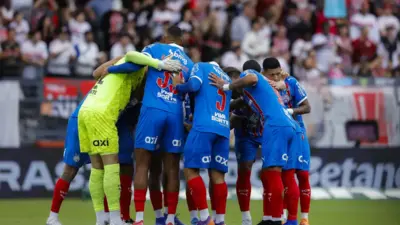 Bahia arranca empate heroico com São Paulo nos acréscimos em Bragança Paulista