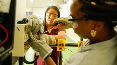 Curso de energia solar da Semdec certifica 496 alunos e insere 60% no mercado