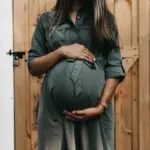 Caderneta da Gestante digital: Ministério da Saúde lança app com pré-natal integrado