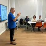 SMS qualifica profissionais com curso de Libras para atendimento inclusivo em Salvador