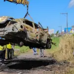 Semop remove 118 sucatas de veículos das ruas de Salvador em 2025