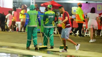 Paralisação nacional dos garis suspende limpeza urbana em Salvador nesta segunda