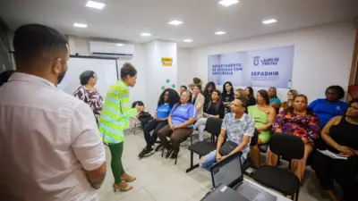 Curso de primeiros socorros capacita professores em Lauro de Freitas