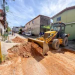 Pavimenta Lauro chega à Rua Abaeté, em Vida Nova, com obras de infraestrutura