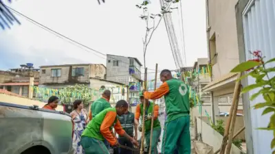 Boca do Rio recebe primeiro plantio do programa Plante no Passeio em Salvador