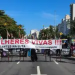 Atos em 17 cidades cobram votação do PL da Misoginia na Câmara