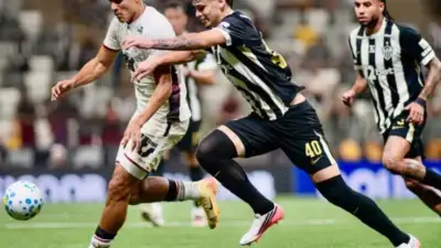 Vitória perde para o Atlético Mineiro por 2 a 0 e segue com 29 pontos no Brasileirão