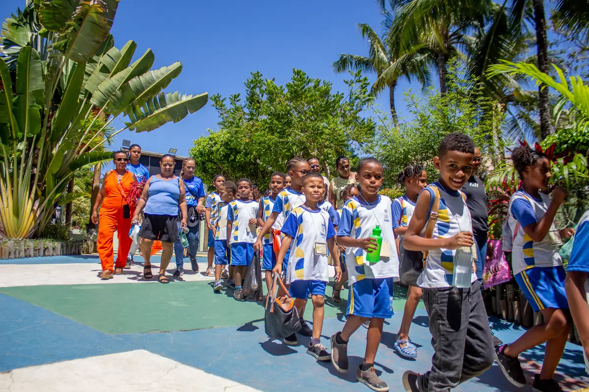 Lunos em passeio escolar no Parque Ecologico do Vilas