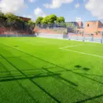 Arena Vietnã reabre em Itinga com primeiro campo público de grama sintética de Lauro de Freitas