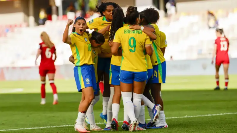 Seleção de futebol feminino brasileira
