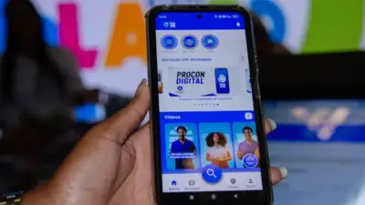 Prefeitura de Lauro de Freitas lança aplicativo com 164 serviços municipais no celular