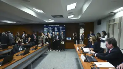 Comissão aprova MP que zera taxa de 20% sobre compras internacionais de até US$ 50