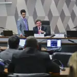 Comissão adia votação da MP que acaba com taxa de 20% sobre compras internacionais de até US$ 50