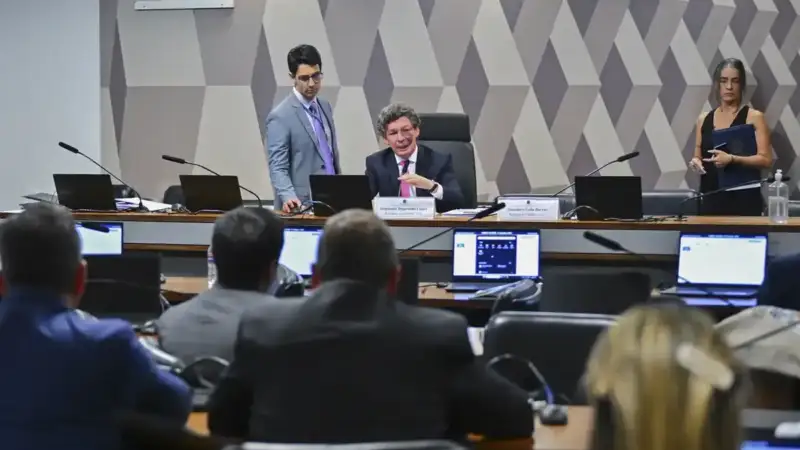 © Ton Molina/Agência Senado