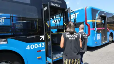 Procon-BA encontra 544 ônibus parados em cinco garagens de Salvador