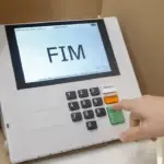 Voto em candidato irregular pode ser anulado mesmo com nome na urna, alerta Justiça Eleitoral